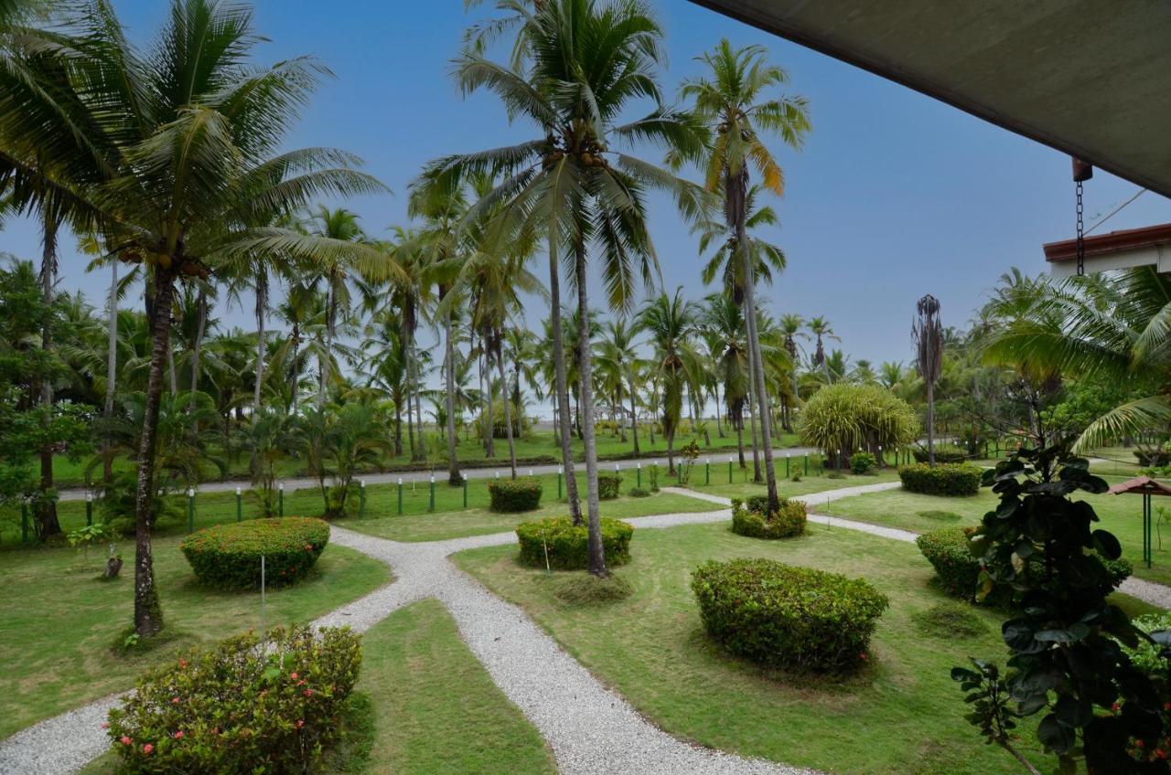 Cocomar Beachfront Hotel Parrita Exterior foto