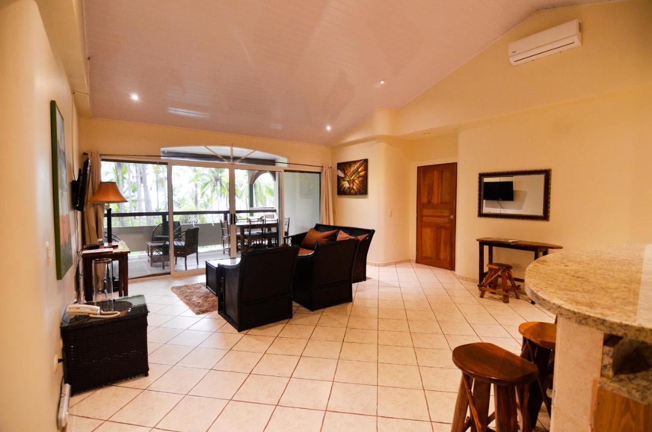 Cocomar Beachfront Hotel Parrita Exterior foto